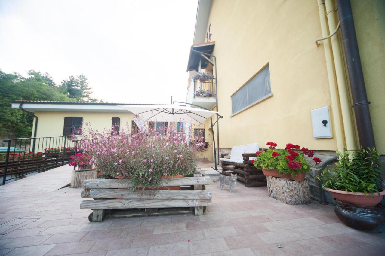 Il Castagno Panzió Montemonaco Kültér fotó
